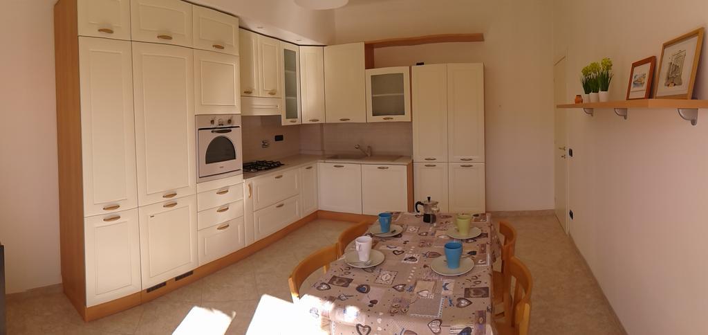 Appartamento Lorena Chiavari Exteriör bild